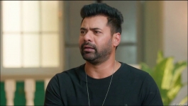 Pyaar Ka Pehla Naam Radha Mohan - 5th June 2024